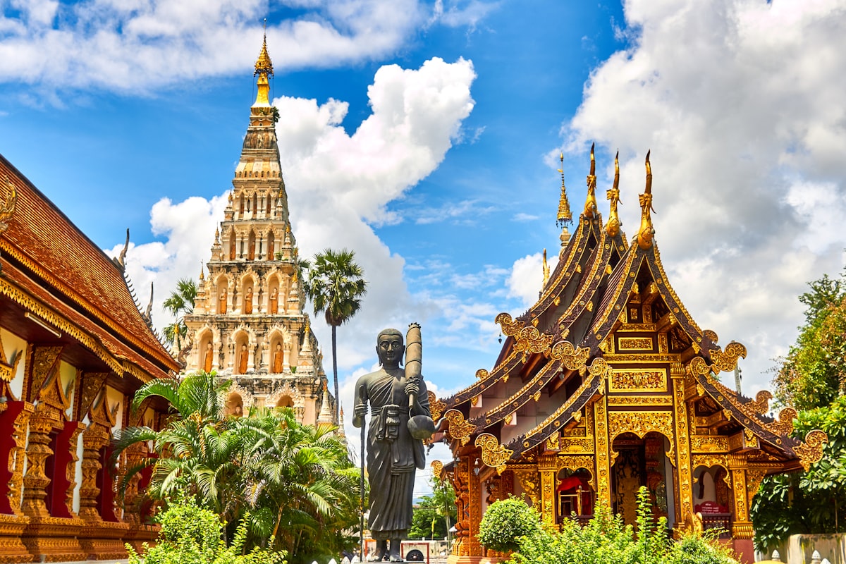 Chiang Mai Doi Suthep golden pagoda