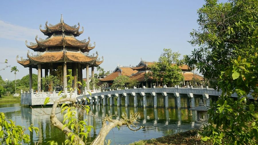 The historic Japanese Covered Bridge (Chua Cau) in Hoi An Ancient Town