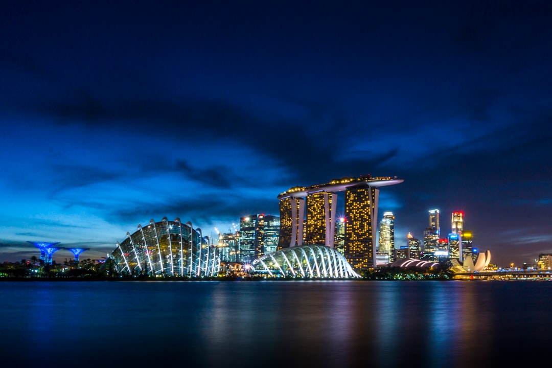 Singapore Marina Bay Sands skyline